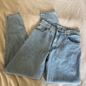 Vintage Levi’s - High Waisted Mom Jeans 17550